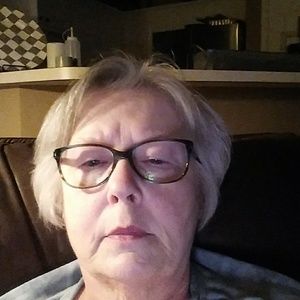 Meet your Posher, Beverly